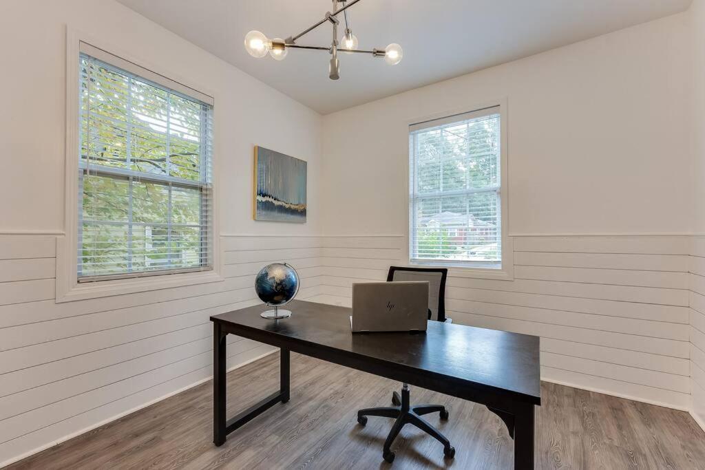 Luxury Atlanta Home - Self Check-In Pet Friendly Free Parking Εξωτερικό φωτογραφία